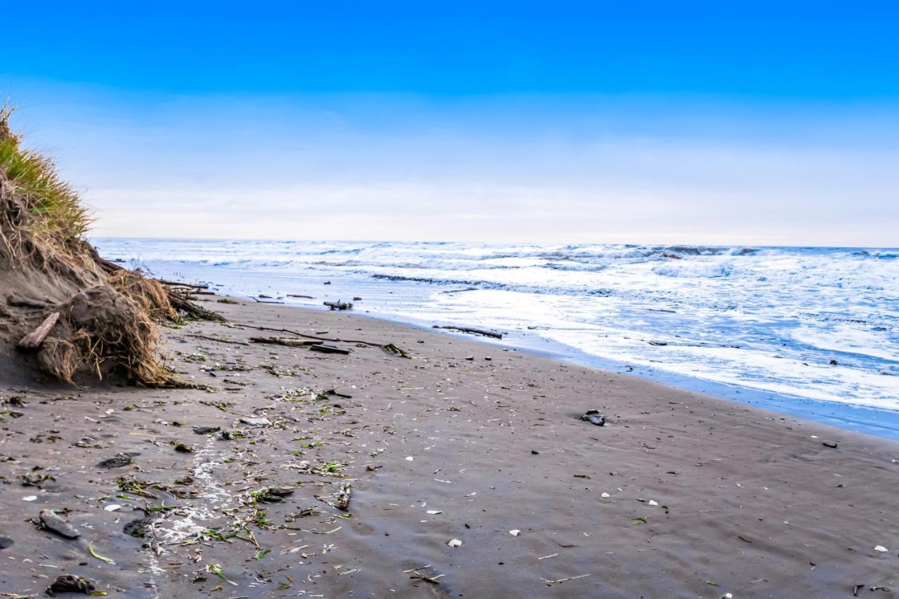 Once Upon A Tide Lägenhet Westport Exteriör bild